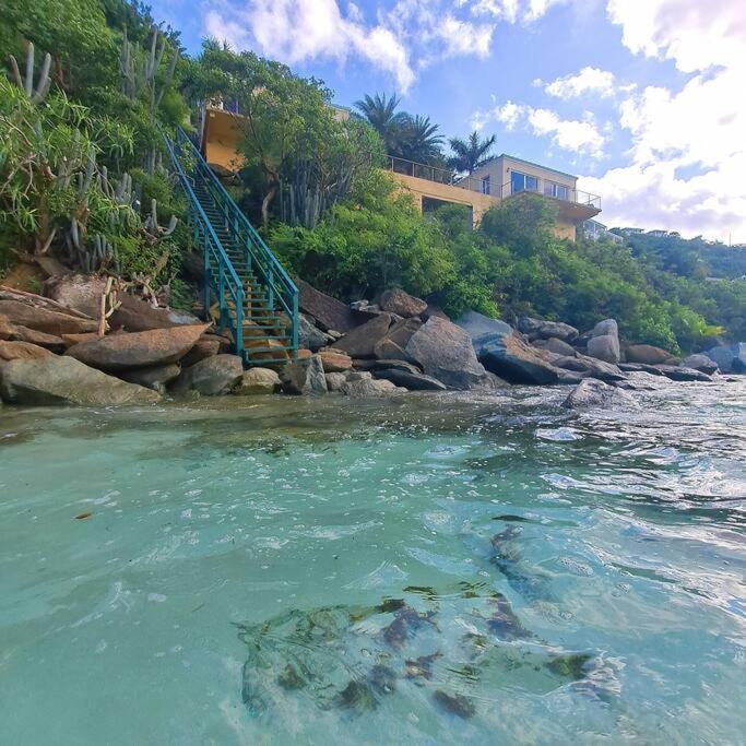 Sailfish Villa Luxury Beachfront Estate Magens Bay Cruz Bay Extérieur photo